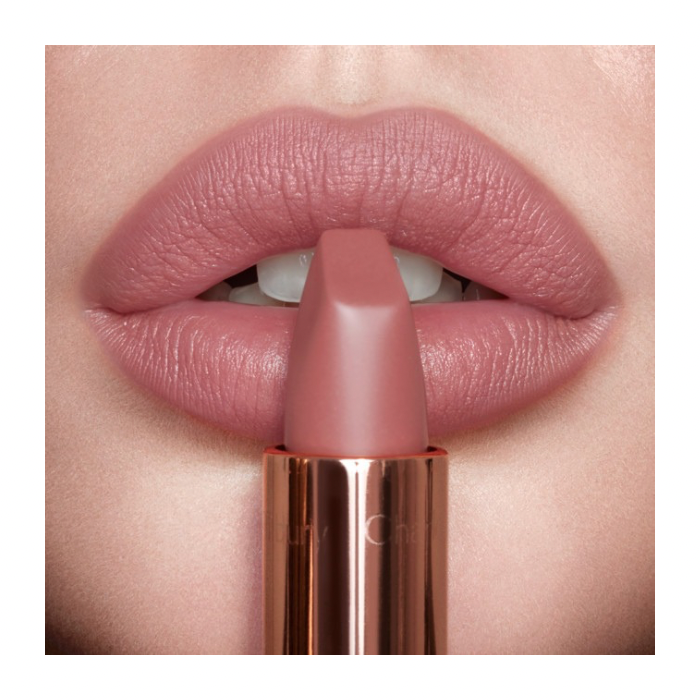 رژلب مات شارلوت تیلبری (Charlotte Tilbury Matte Revolution Lipstick) - تصویر 2