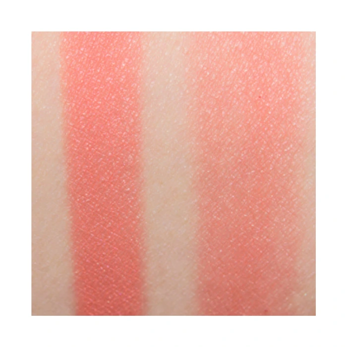 رژگونه گلوویش هدا بیوتی مدل سسی سفران (Huda Beauty GloWish Cheeky Vegan Blush Powder – Sassy Saffron) - تصویر 2